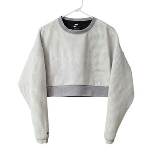 Nike Women's Long Sleeve Crewneck Crop Top Size Small CJ9475-072